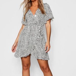 Boohoo Dalmatian print dress ⚪️⚫️